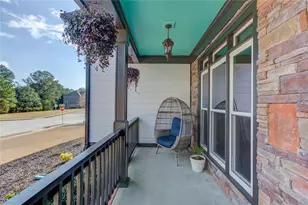 1005 Silver Thorne Dr, Loganville, GA 30052 - Photo 7