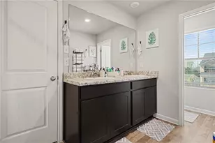 424 Toronto Cir, Hampton, GA 30228 - Photo 21