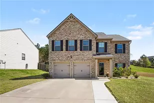 424 Toronto Cir, Hampton, GA 30228 - Photo 1