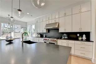 4275 Hawthorn Cir, Alpharetta, GA 30022 - Photo 53