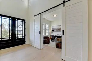 4275 Hawthorn Cir, Alpharetta, GA 30022 - Photo 15