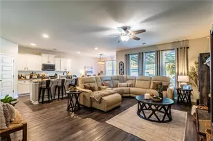 1709 Flagstone Ln, Conyers, GA 30012 - Photo 3