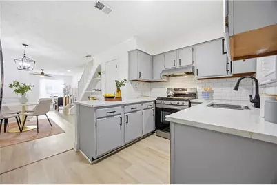 6727 Trafalger Square, Norcross, GA 30093 - Photo 9