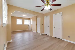 4234 Rockbridge Heights Dr, Stone Mountain, GA 30083 - Photo 13