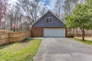 3346 Hidden Forest Dr, Snellville, GA 30078 - Photo 7