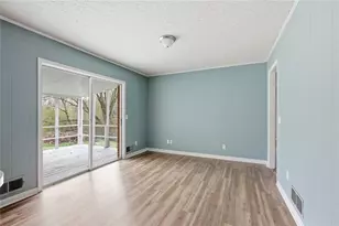 4075 Craig Pl, Gainesville, GA 30507 - Photo 11