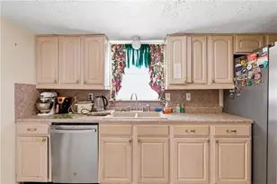 1698 Cheryl Leigh Dr, Riverdale, GA 30296 - Photo 29