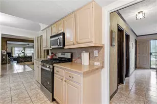 1698 Cheryl Leigh Dr, Riverdale, GA 30296 - Photo 27