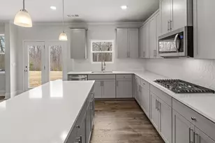 4060 Haven Wy, Cumming, GA 30028 - Photo 7