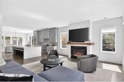 4005 Hazel Nut Lane, Atlanta, GA 30342 - Photo 5