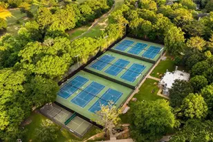 4005 Hazel Nut Ln, Atlanta, GA 30342 - Photo 61