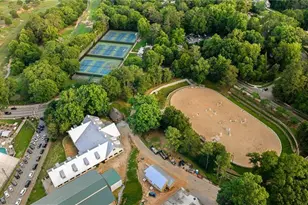 4005 Hazel Nut Ln, Atlanta, GA 30342 - Photo 57