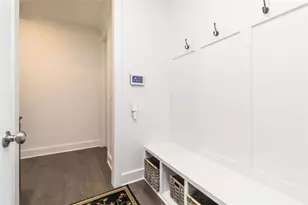 963 S On Main Dr, Woodstock, GA 30188 - Photo 7