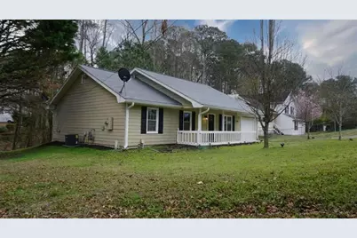 1504 Sugarplum Place SW, Conyers, GA 30094 - Photo 17