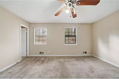 2904 Woodhollow Lane, Jonesboro, GA 30236 - Photo 15