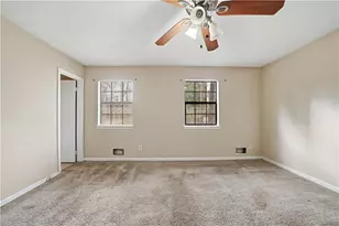 2904 Woodhollow Ln, Jonesboro, GA 30236 - Photo 15