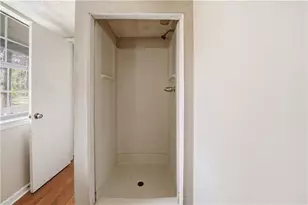 2904 Woodhollow Ln, Jonesboro, GA 30236 - Photo 27