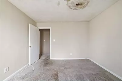 2904 Woodhollow Lane, Jonesboro, GA 30236 - Photo 19