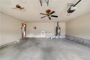 2904 Woodhollow Ln, Jonesboro, GA 30236 - Photo 29