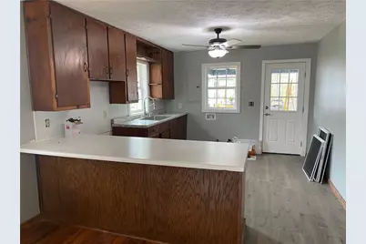 2629 Carl Drive, Gainesville, GA 30506 - Photo 3