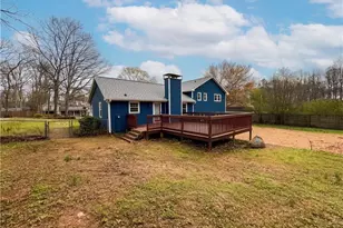 1272 Owen Cir, Sugar Hill, GA 30518 - Photo 9