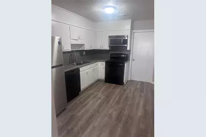 1031 Barn Oak Court NE, Conyers, GA 30012 - Photo 5