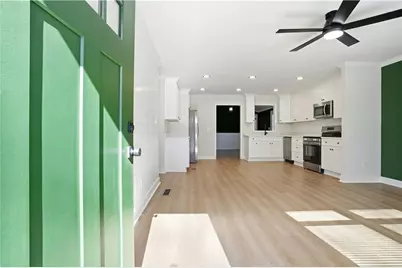 127 Perry Street, Loganville, GA 30052 - Photo 3