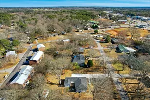 127 Perry St, Loganville, GA 30052 - Photo 29