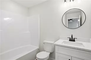 127 Perry St, Loganville, GA 30052 - Photo 23