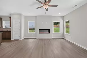 118 Summerfield Pl Dr, Carrollton, GA 30117 - Photo 7