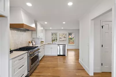 4466 Windsor Oaks Circle, Marietta, GA 30066 - Photo 9