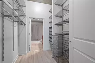 250 Pharr Rd NE, Atlanta, GA 30305 - Photo 13