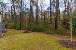 2913 Ilir Mnr NW, Atlanta, GA 30318 - Photo 27