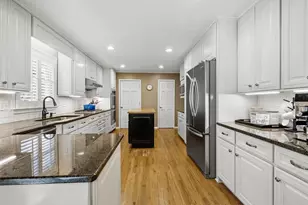 1932 Trumbull Dr, Dunwoody, GA 30338 - Photo 9