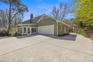 1932 Trumbull Dr, Dunwoody, GA 30338 - Photo 31