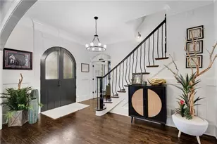 2470 Flint Creek Dr, Cumming, GA 30041 - Photo 9