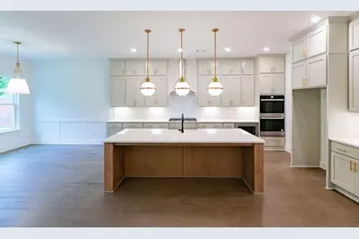 8350 Creekside Overlook Drive, Gainesville, GA 30506 - Photo 11