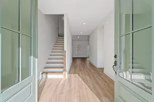 8340 Creekside Overlook Dr, Gainesville, GA 30506 - Photo 5