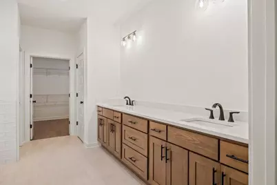 8330 Creekside Overlook Drive, Gainesville, GA 30506 - Photo 33