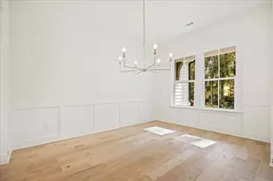 8330 Creekside Overlook Dr, Gainesville, GA 30506 - Photo 5