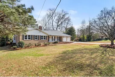 3262 Carriage Way, Marietta, GA 30062 - Photo 3