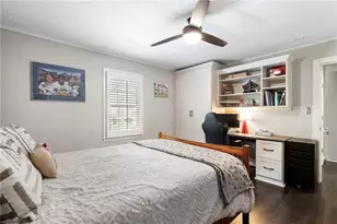 14 Sycamore Square, Decatur, GA 30030 - Photo 19