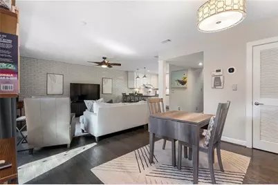 14 Sycamore Square, Decatur, GA 30030 - Photo 9