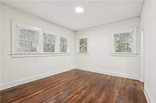 829 Rose Cir SW, Atlanta, GA 30310 - Photo 13