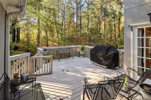8800 Glen Ferry Dr, Johns Creek, GA 30022 - Photo 15