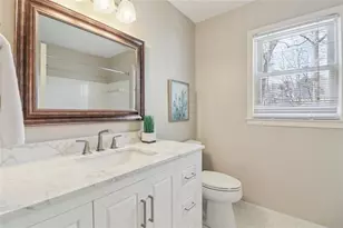 8800 Glen Ferry Dr, Johns Creek, GA 30022 - Photo 25