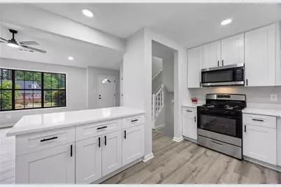 2246 Hightrail Court, Lithonia, GA 30058 - Photo 9