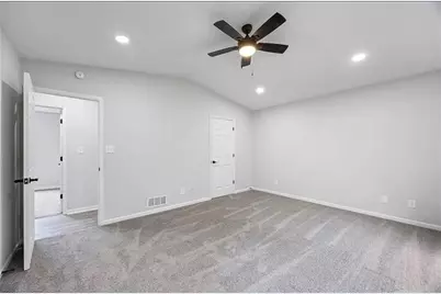 2246 Hightrail Court, Lithonia, GA 30058 - Photo 13