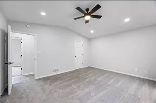 2246 Hightrail Ct, Lithonia, GA 30058 - Photo 13