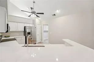 2607 Village Ln, Roswell, GA 30075 - Photo 9